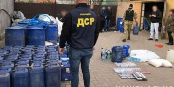 Больше ста литров поддельного спиртного. Полиция Измаила выявила незаконный бизнес