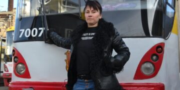 Лица города: как одесситка выбрала профессию водителя трамвая в 13 лет и ни разу об этом не пожалела