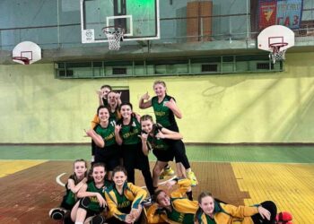 Наши баскетболистки в Харькове. Первая победа! — Город 24