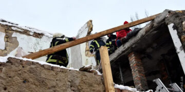 Обрушение стены дома: есть погибший и пострадавшие