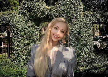 Одесская барби Валерия Лукьянова стала выглядеть совсем иначе (фото)