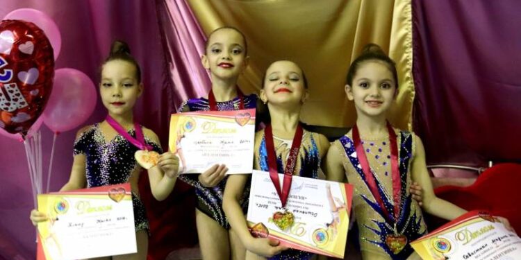 Шестнадцать медалей измаильских гимнасток на турнире «Валентинка» — Город 24