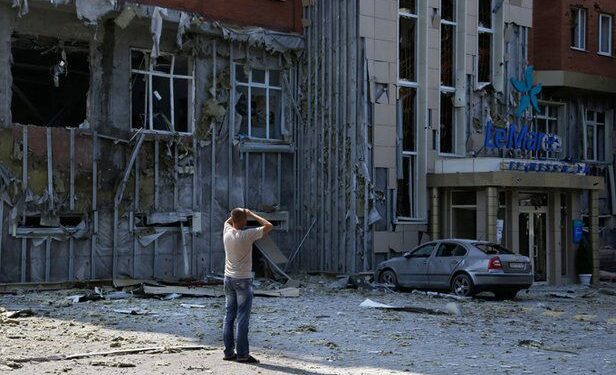 Міністр інфраструктури повідомив, хто буде платити за відновлення Донбасу