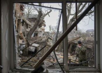 Россия обстреляла дома в селе Сумской области – двое погибших