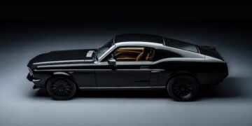 На классический Ford Mustang добавили два электромотора » Автоновости