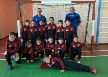 У Червонограді запрошують дітей, які приїхали з інших областей, на заняття з футболу – Новини Львова та області