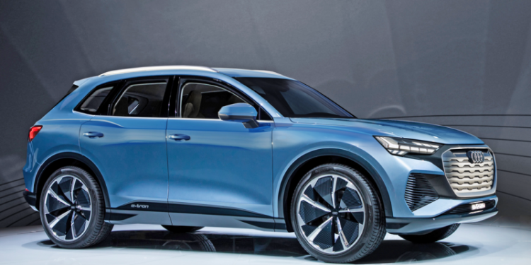 Audi E-Tron и Q6 E-Tron засняли во время зимних тестов (ВИДЕО) » Автоновости