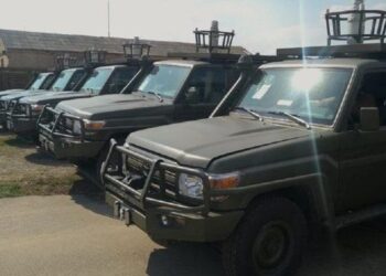 Українській військові отримали понад тисячі авто з-за кордону » Автоновости