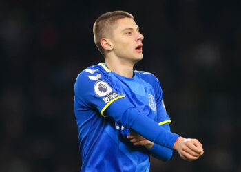 Миколенко очередной матч «Эвертона» провёл на скамейке запасных (18 марта 2022 г.) — Новости футбола