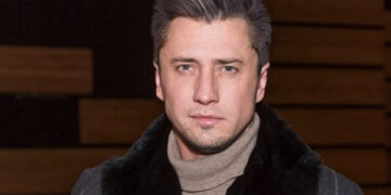 Актер Павел Прилучный оправдался за видео на борту самолета