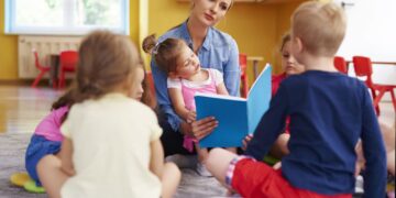 Зарплата молодого вихователя у 2021 році зросте до 8 494 грн – Новини Львова та області