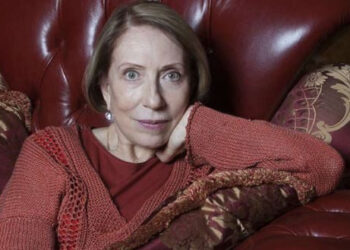 Актриса Инна Чурикова высказалась о переехавшей в Ригу Чулпан Хаматовой