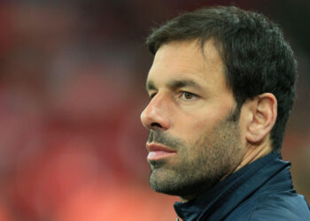 Офіційно. Рууд ван Ністелрой стане новим тренером ПСВ (30 марта 2022 г.) — Новости футбола