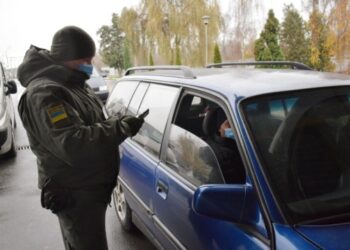 В Україну вже повернулися понад 320 тисяч громадян