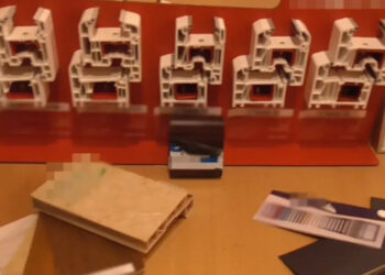 Группа мошенников продавала несуществующие металлопластиковые окна