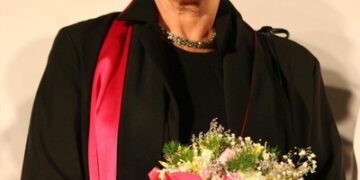 К чему приводит война между родителями. Психолог об Аршавине и Фатеевой, бросивших детей |