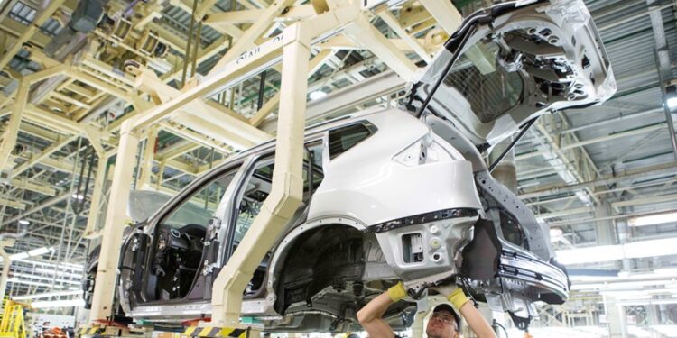 Минпромторг: авторынок РФ готовится попрощаться с моделями ряда иностранных марок — АВТО НОВОСТИ