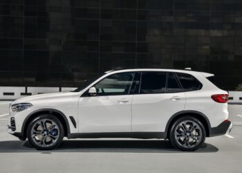 Проблемы на рынке автокредитования в РФ: высокие процентные ставки и нехватка машин — АВТО НОВОСТИ