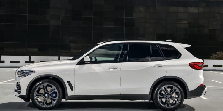 Проблемы на рынке автокредитования в РФ: высокие процентные ставки и нехватка машин — АВТО НОВОСТИ