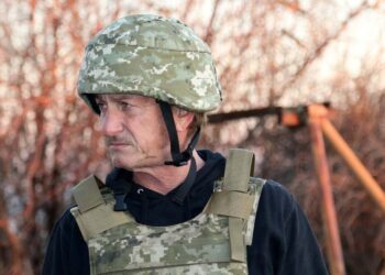 Шон Пенн снимает в Киеве документалку о войне