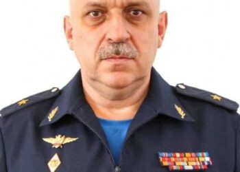 Стало известно имя российского генерала, отдавшего приказ бомбить два украинских города: это уроженец Харьковской области