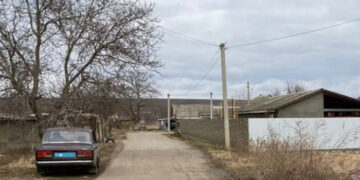 Ударил односельчанина ножом и пошел в гости