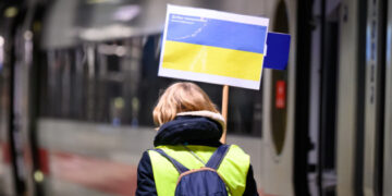 З України вже виїхали понад 6,7 мільйона біженців — ООН