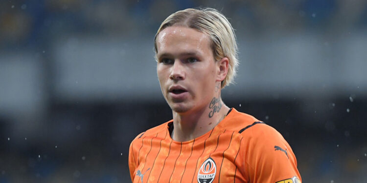 Мудрик прошёл медосмотр в «Байере» (28 мая 2022 г.) — Новости футбола