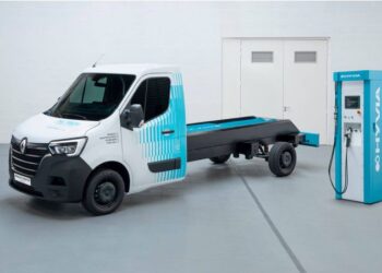 Автомобілі Renault на водні з’являться на ринку вже влітку » Автоновости