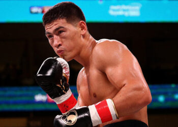 Бивол согласился на реванш с Альваресом, но попросил более выгодные условия