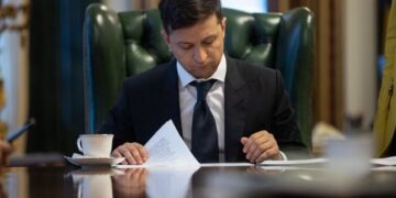 Зеленський має наміри створити Службу фінансових розслідувань