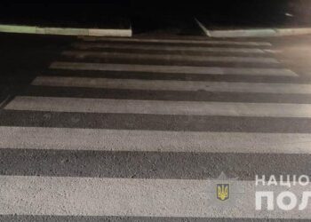 ДТП у Чорноморську: легковик зніс молоду дівчину з пішохідного переходу  | Кримінальні новини