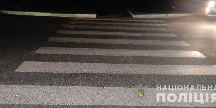 ДТП у Чорноморську: легковик зніс молоду дівчину з пішохідного переходу  | Кримінальні новини