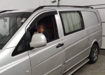 На Буковині переправник ухилянтів отримав підозру, а самі вони — повістки. ФОТО | Кримінальні новини