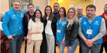 Голлівудська акторка та пані посол доброї волі ООН Анджеліна Джолі відвідала Львівщину – Новини Львова та області