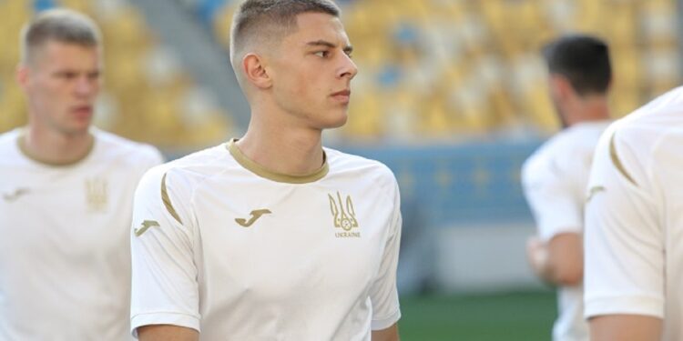 Виталий Миколенко: «Сборная Шотландии — это силовой футбол, стандарты, бег туда-сюда. Хороший футбол, люблю такой» (26 мая 2022 г.) — Новости футбола