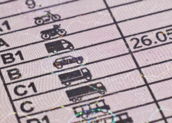 Обміняти водійські права можна буде в міграційній службі » Автоновости