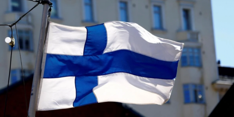 Финляндия официально подает заявку на членство в НАТО