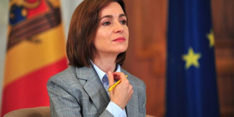 Молдова решилась предоставить Украине помощь и присоединяется к санкциям против России