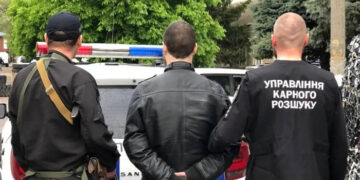 Торговал топливом и амуницией: в Одесской области разоблачили мошенника