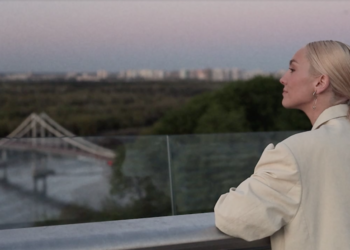 «Тримайся»: у новій пісні ROXOLANA закликає підтримувати одне одного |