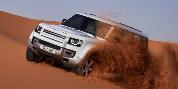 Удлинённый Land Rover Defender 130: первое официальное фото и дата премьеры — АВТО НОВОСТИ