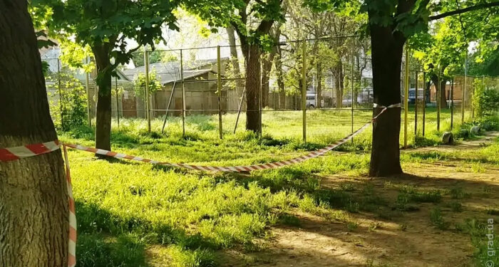 В Одессе пьяный мужчина выстрелил в женщину и сбежал