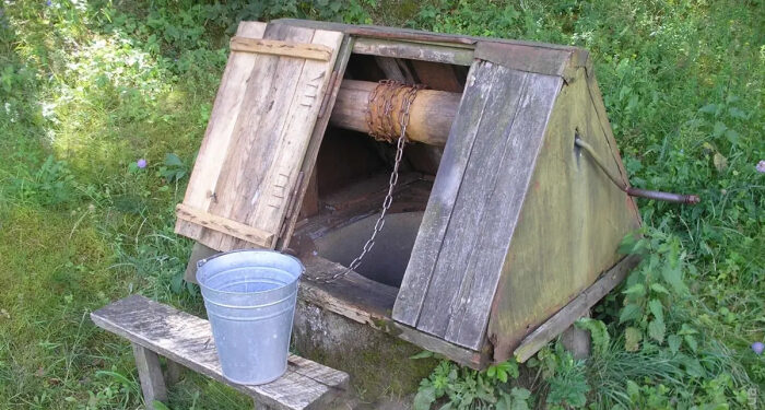 В Одесской области мальчик провалился в колодец