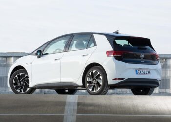 Volkswagen собирается выпустить ещё один «хот-хэтч», но его придётся подождать — АВТО НОВОСТИ