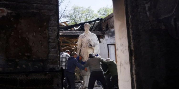 Зеленский отреагировал на ракетные обстрелы музея Сковороды и Одессы