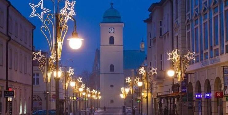 Зеленский ввел специальное звание «город-спаситель». Первым его присвоили польскому Жешуву