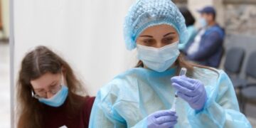 COVID-вакцинацію пройшли майже 16 мільйонів жителів України — Кузін