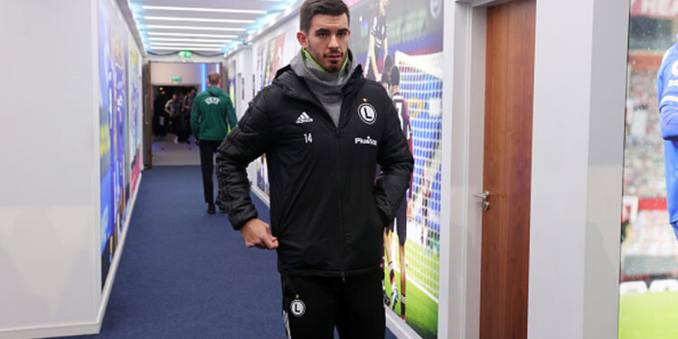 Игорь Харатин: «Пенальти на Ярмоленко в матче с Уэльсом был. И это ключевой момент, который повлиял на исход матча» (12 июня 2022 г.) — Новости футбола