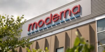 Moderna начала испытания вакцины от ВИЧ